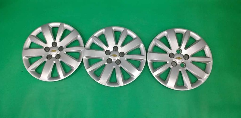 11 12 13 14 CRUZE HUB CAPS SET OF 3 OEM 3228-38