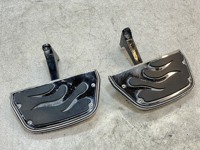 12 Harley Davidson FLHR Road King Touring Rear Passenger Foot Peg Rests Set