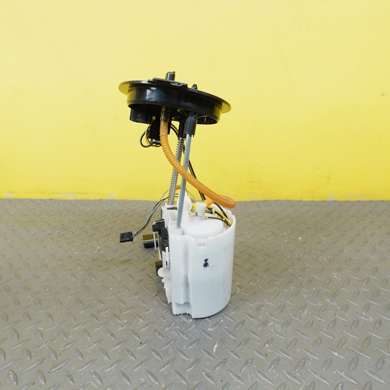 2019-2024 AUDI Q3 S-LINE FUEL PUMP ASSEMBLY OEM 5QF919087L