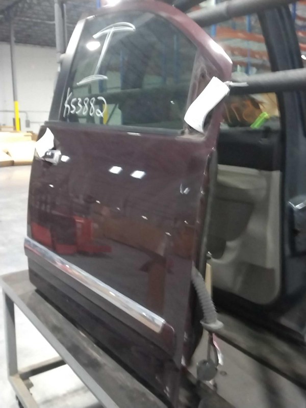 2013 Nissan Armada Right Front Door 107498 Used 122K Miles OEM Parts