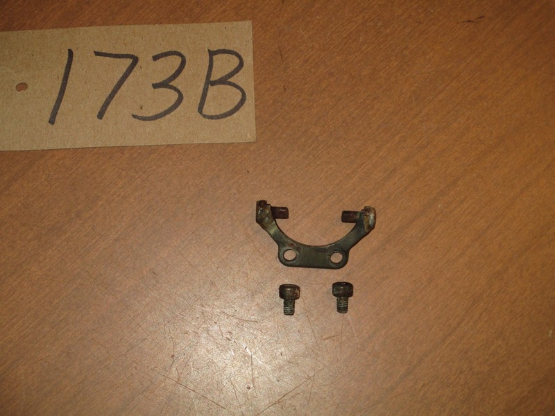 1984 Yamaha YZ 250 Power Valve Throw Out Bracket OEM 84