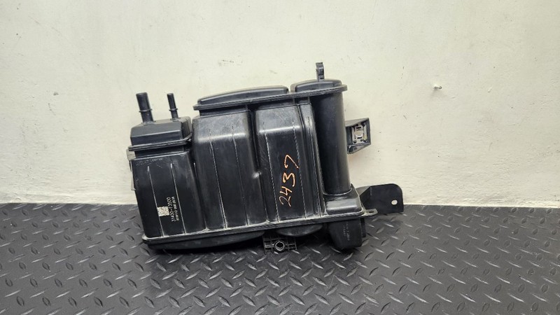 17-20 Hyundai Elantra 2.0L Fuel Vapor Evaporator Canister OEM 31420-F3500
