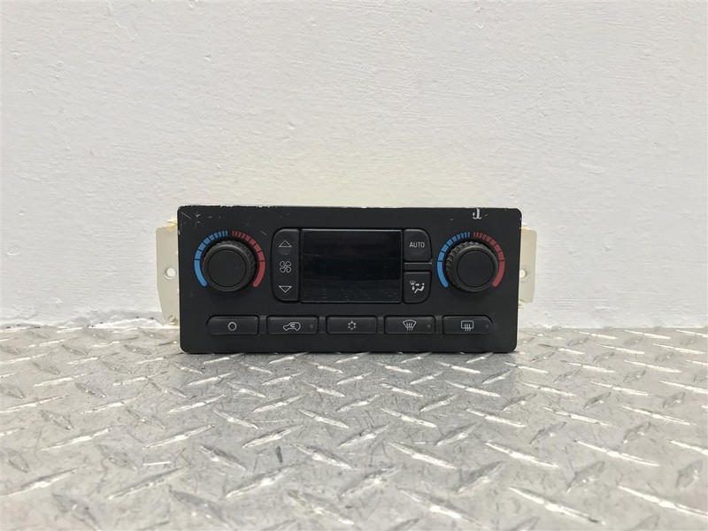 04 05 06 07 CHEVROLET SILVERADO SIERRA 1500 TEMP CONTROL OEM 15832316