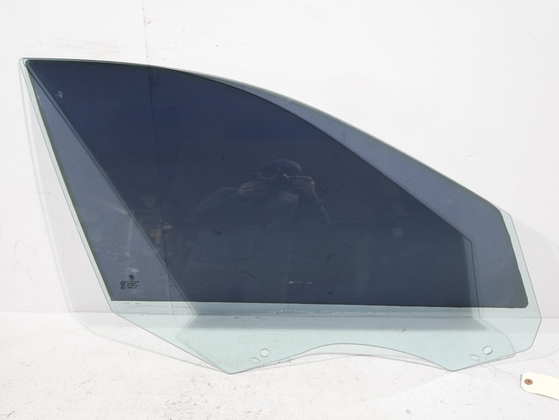 11-16 BMW 528I 535I 550I F10 FRONT RIGHT PASS SIDE DOOR WINDOW GLASS OEM