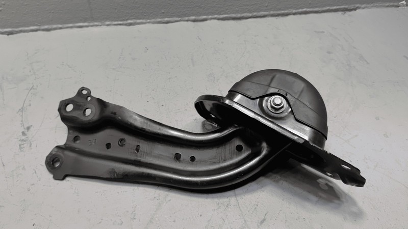 2018-2024 TOYOTA CAMRY REAR PASSENGER SIDE TRAILING CONTROL ARM OEM