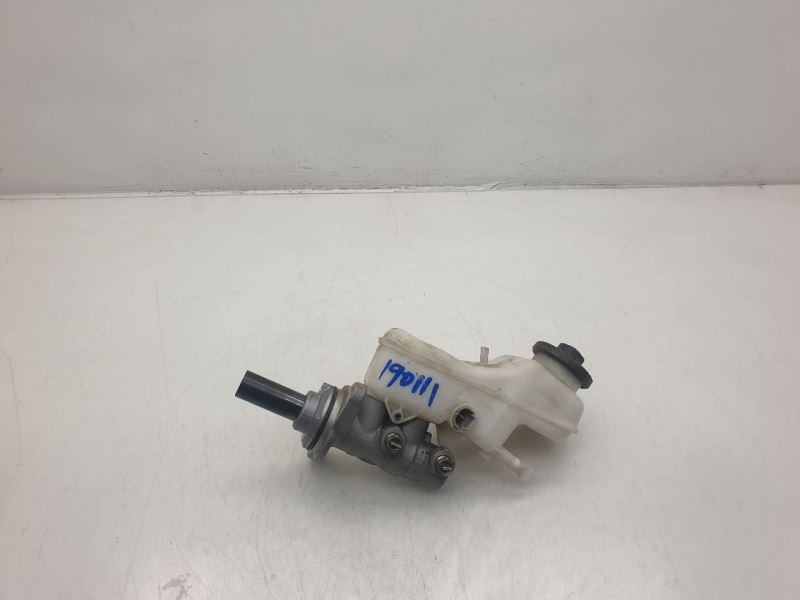10-14 TOYOTA MATRIX 1.8L 4CYL FWD BRAKE MASTER CYLINDER ASSEMBLY