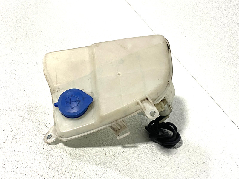 17-20 FIAT 124 SPIDER WASHER FLUID RESERVOIR TANK OEM #A0.37