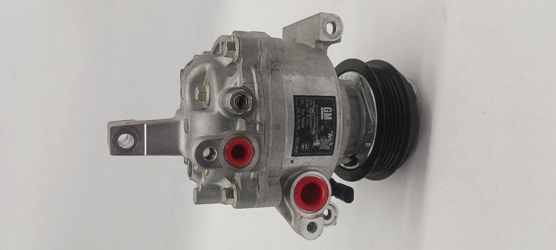 21-'23 CHEVROLET TRAILBLAZER AC Compressor 1.2L 2k miles OEM