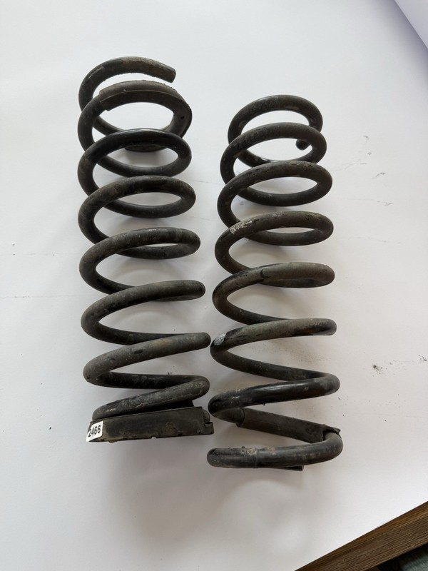 Hyundai Sonata 2009 2010 Coil Spring Driver Passenger Side Rear set
