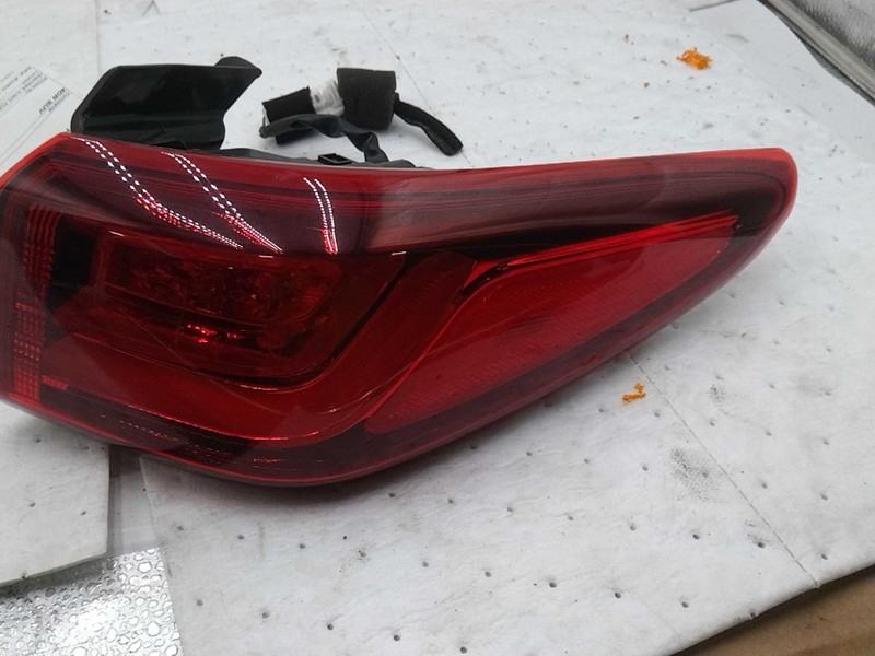 2020 Hyundai KONA Right Tail Light Assembly Black Used 664880 111k Miles