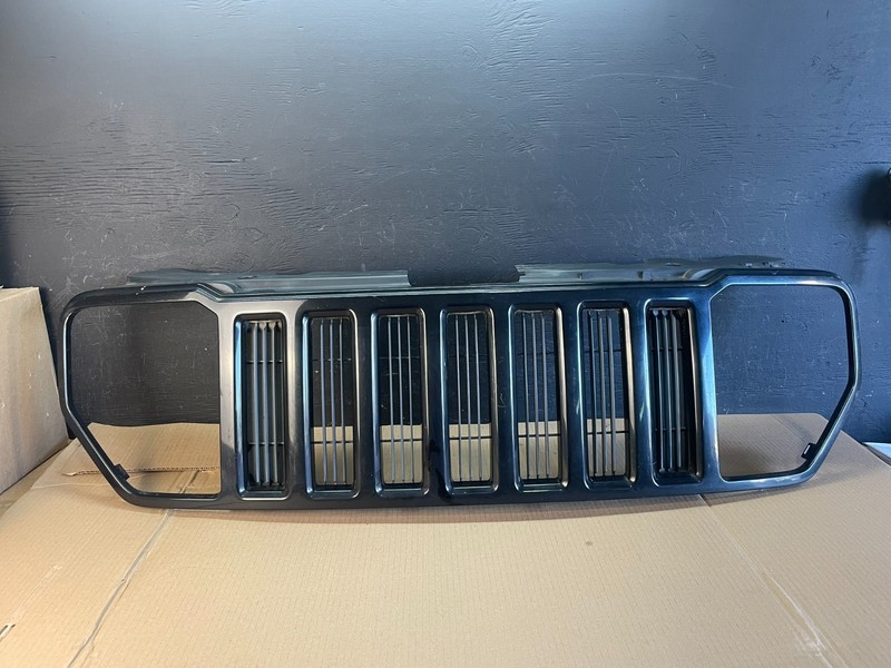 2008 2009 2010 2011 2012 Jeep Liberty Front UpperGrill Grille OEM AE3480 DG