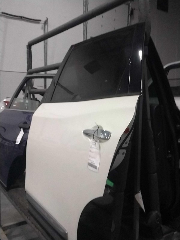 2015 Nissan Pathfinder Rear Left Door White 84000 Miles OEM Used Part