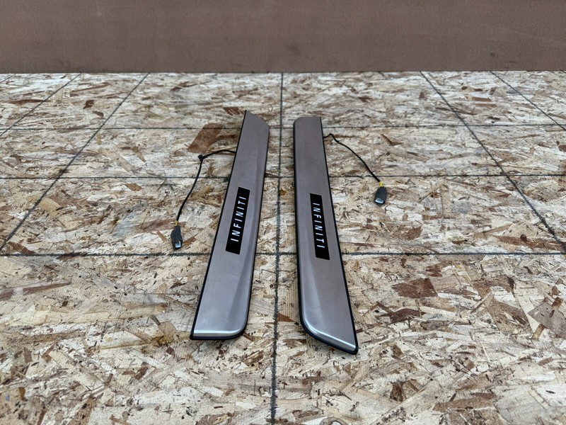 INFINITI Q50 2014-2015 OEM FRONT LEFT AND RIGHT SCUFF PLATE DOOR SILL SILLS SET