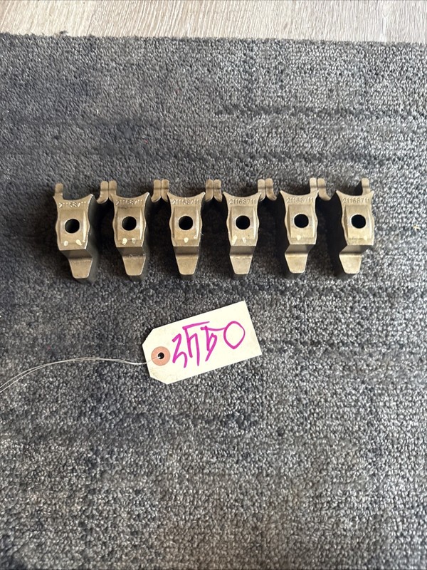 MackInjector Hold Down Clamps ( Set 6) - P/N: 21168711
