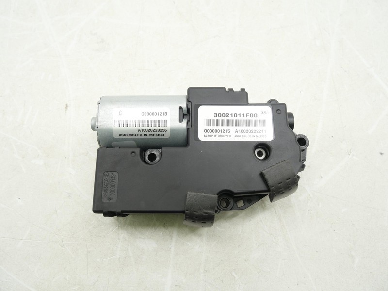 Used Sun Moon Roof Glass Motor Module 2016-2024 Chevy Camaro SS 6.2 22762630 OEM