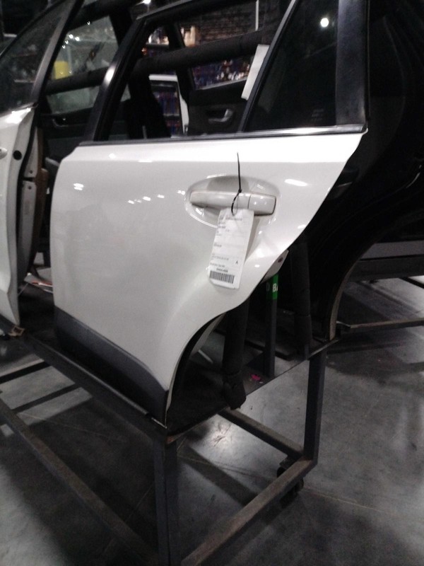 2011 Subaru Legacy Left Rear Door White OEM 4DR SUV 131K Miles