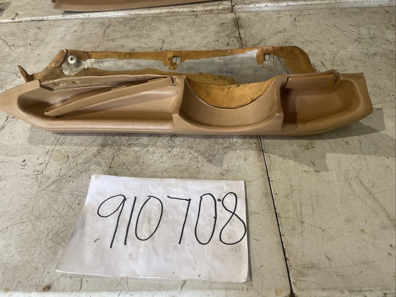 1986-1991 Mercedes 420SEL W126 560SEL 500SEC DASH KICK LOWER COVER LEFT