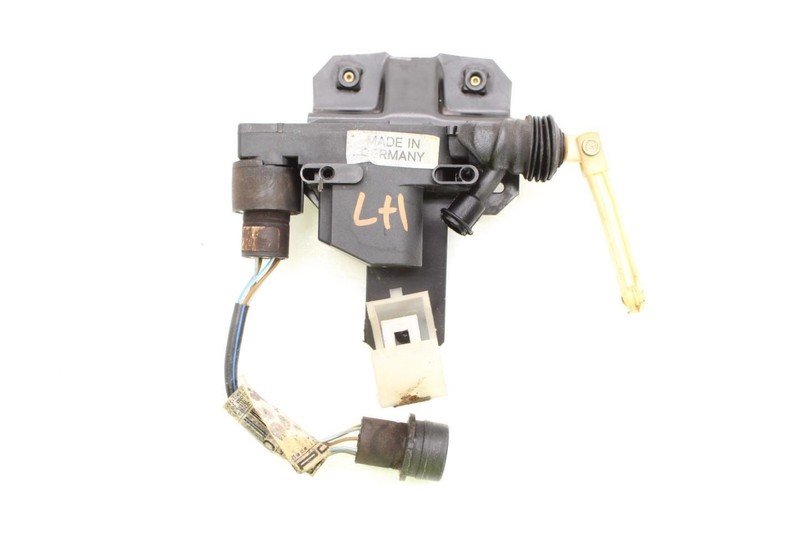 87-91 Porsche 944 Turbo Driver Left Side Door Lock Actuator 94462421100