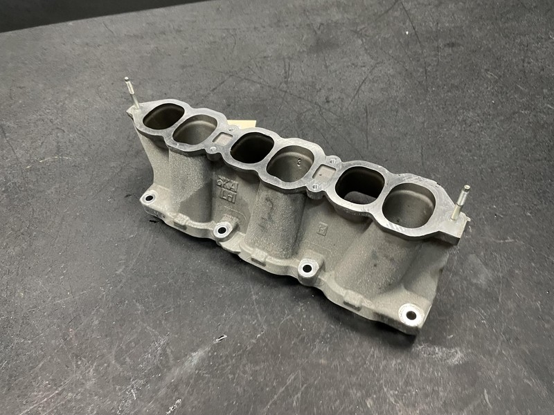 Lower Intake Manifold 2020 Nissan Pathfinder 14003-6KA0A 2016 2017 2018 2019