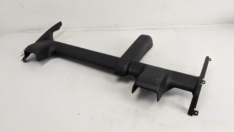 2nd Row Rear Left Seat Leg Cover 2017 Nissan Pathfinder 88270-3JA0A 2013 - 2020