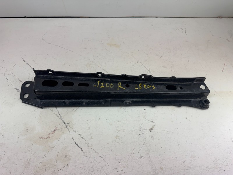 2011-2014 Lexus CT200h Front RightSubframe Lower Support Brace Bracket OEM