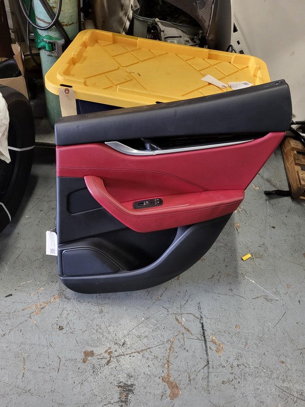 Used Oem Maserati Rear Passenger Door Trim Panel for 2017-2020 Levante 3.0L AWD