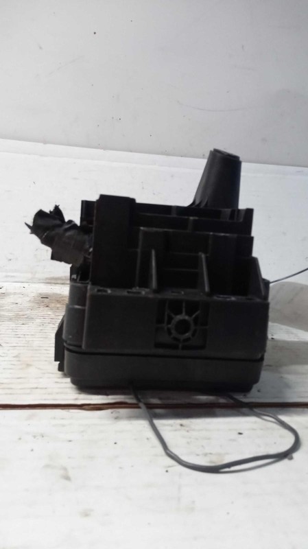 2020 Ford Explorer OEM Fuse Box 3.3L Used, 89000 Miles, Genuine Parts