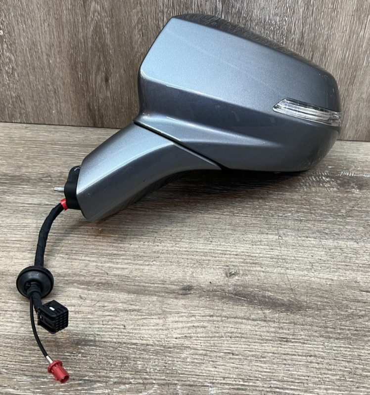 OEMCADILLAC XT5 LEFT DRIVER SIDE LH View Mirror 60755778284979950