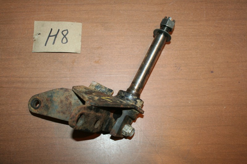 1987 Polaris Trail Boss 250 R/ES Steering Knuckle Spindle Left OEM 87 A