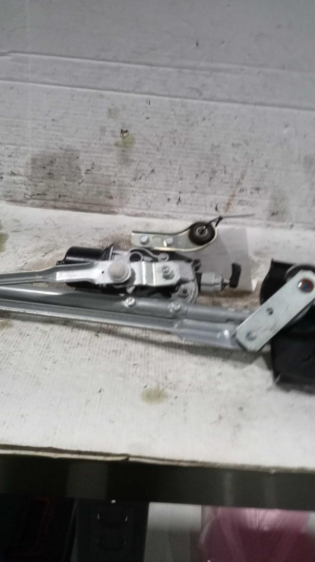 2022 Nissan Sentra Wiper Motor OEM 288006LB0A 44K Miles Grey 4DR