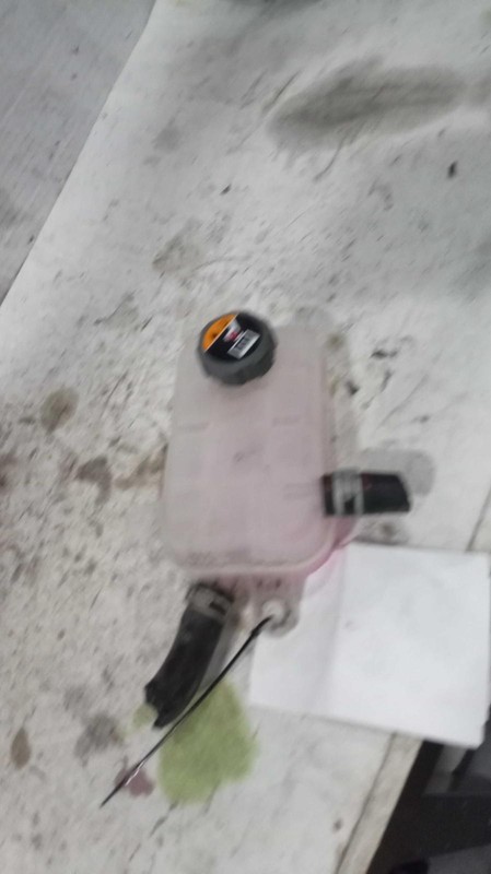 2023 KIA Sportage Engine Coolant Reservoir 1.6L Blue OEM 39000 Miles