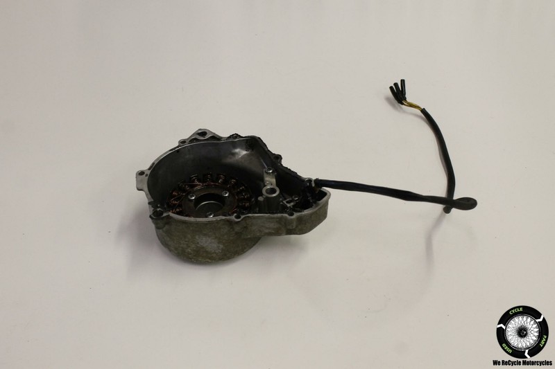 1984 Suzuki GS550 L STATOR GENERATOR ALTERNATOR MAGNETO WITH COVER GS 550 84
