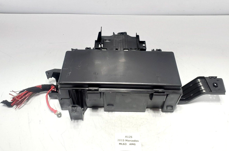 ✅ 2012-2015 OEM Mercedes W166 ML63 AMG Fuse Relay Junction Box Block W/ Holder