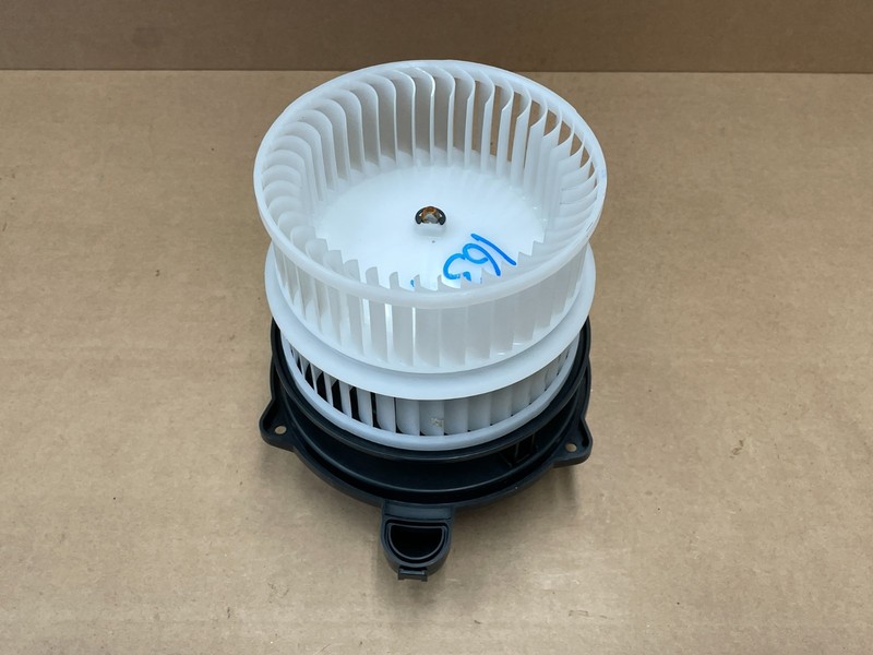 2025 25 Kia K4 HVAC AC Heater Blower Motor Fan 1639 OEM