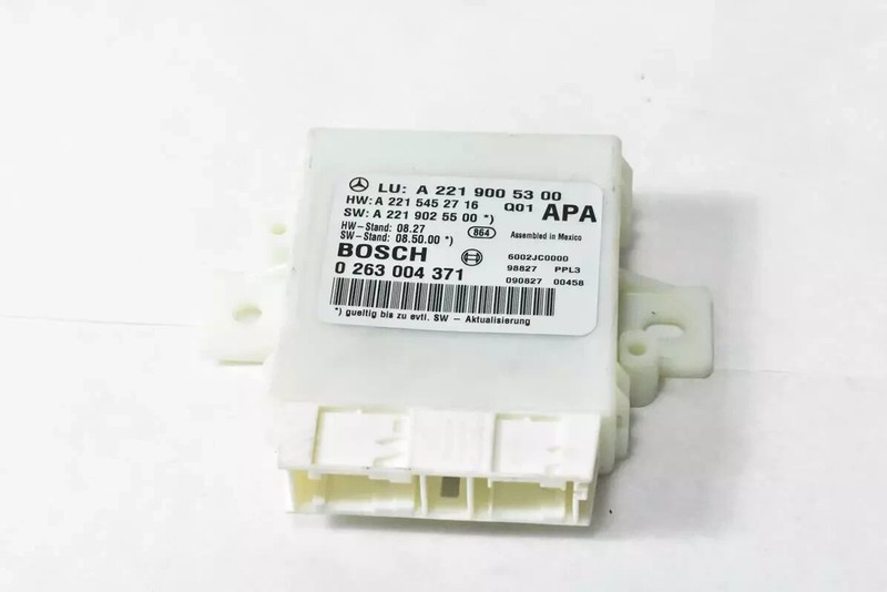 10-13 Mercedes W221 S63 S550 Park Assist Parktronic Sensor Control Module OEM