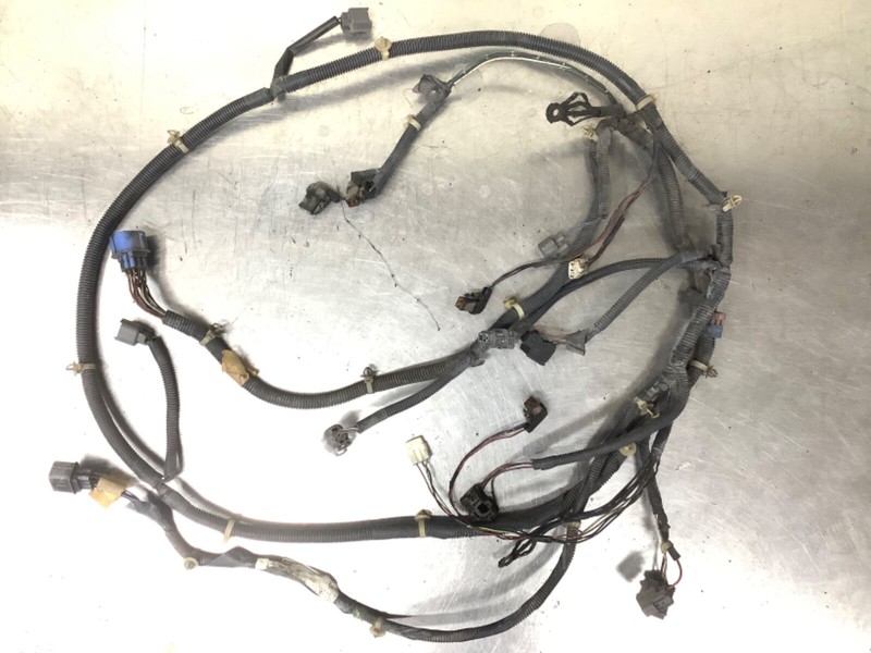 97 Honda CR-V Wire Harness Front Bulkhead Headlight Connect Cable Plug OEM