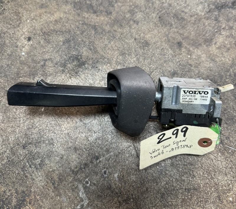 Volvo Turn Signal Switch- P/N: 20797838