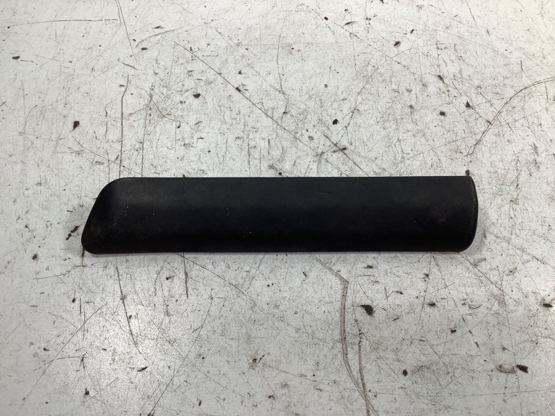 91-95 Acura Legend 4DR Right Front Fender Protector Molding OEM