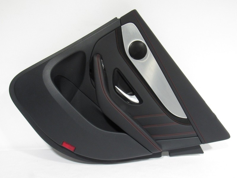 18-21 Mercedes GLC63 X253 2018 Rear Right Passenger Door Panel Cover Trim :O