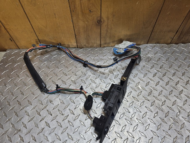 2010-2017 Chevrolet Equinox Driver Master Switch Assembly Oem Tested