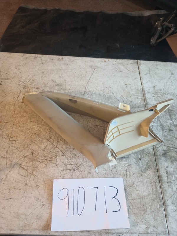 2005 - 2008 Audi A4 Right Quarter Window Glass Trim OEM 8E5867288A