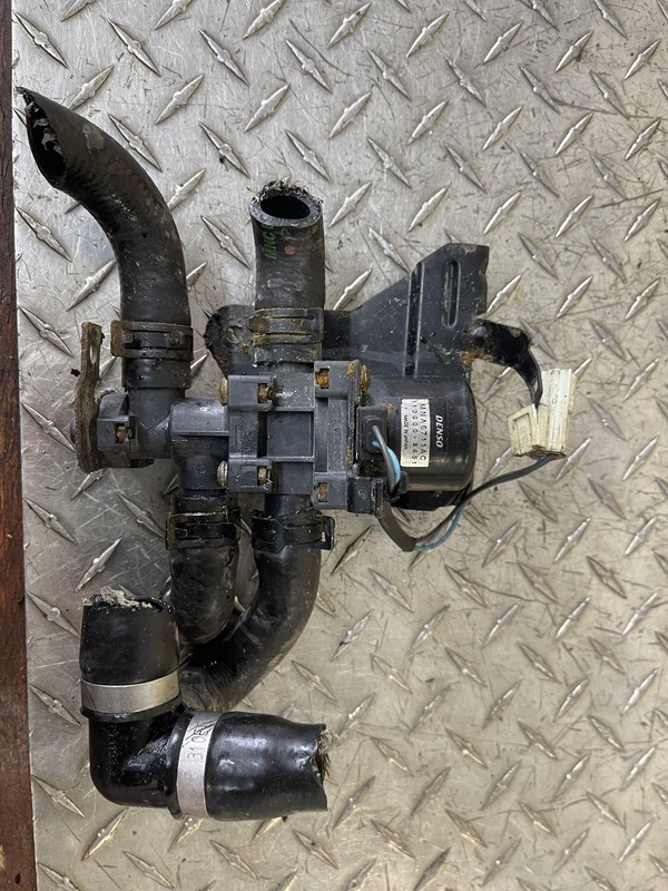 97-06 Jaguar X100 XK8 XKR XJR A/C AC Heater Water Control Valve MNA6711AC OEM