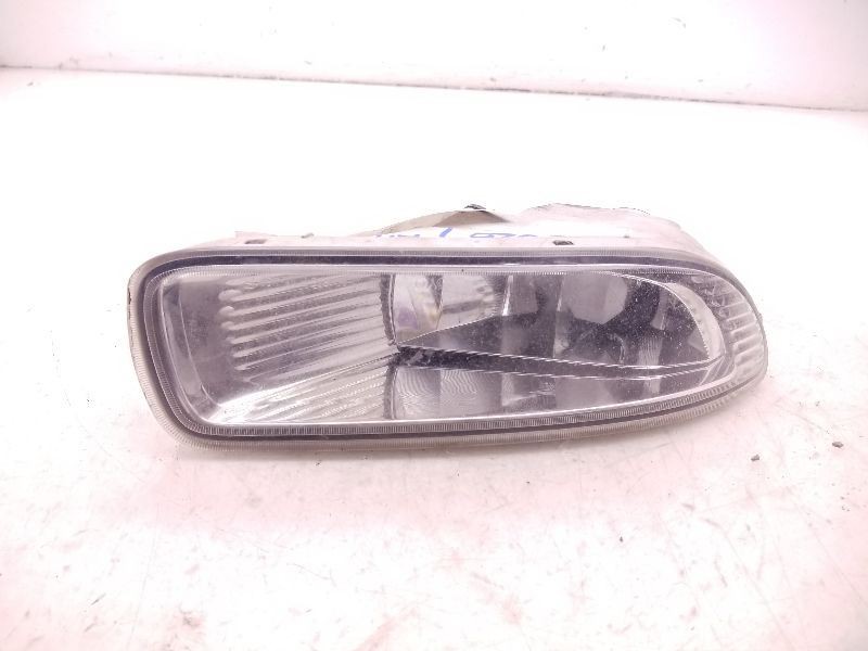 Passenger Corner/Park Light Fog-driving Thru 4/04 Fits 03-04 COROLLA