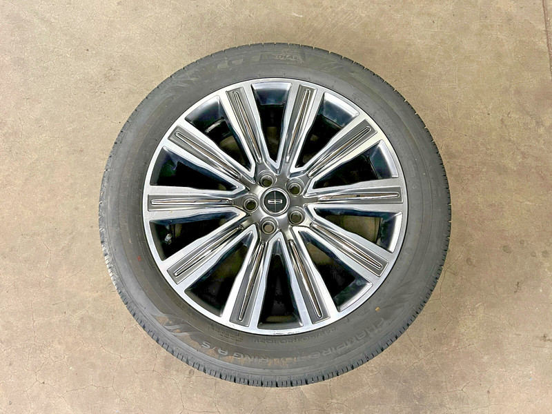 ⭐2016-2018 LINCOLN MKX WHEEL RIM TIRE 245/50/20 20X8 10 SPOKE OEM LOT2610
