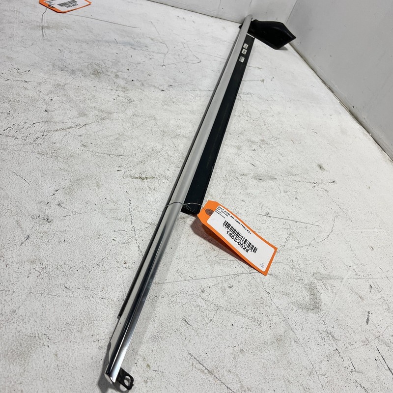 2011-2018 AUDI A8 L QUATTRO FRONT LEFT DRIVER SIDE DOOR WINDOW BELT MOLDING OEM