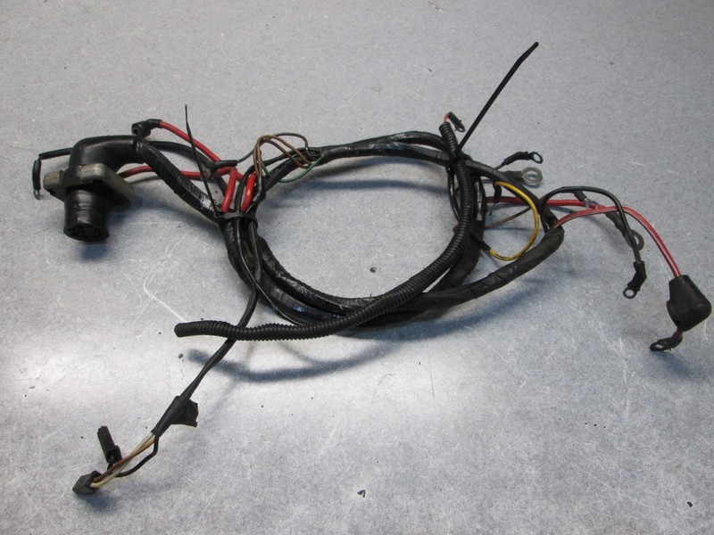 84-66964 Mercruiser Ford 302 V8 Stern Drive Engine Wire Harness 1971-77