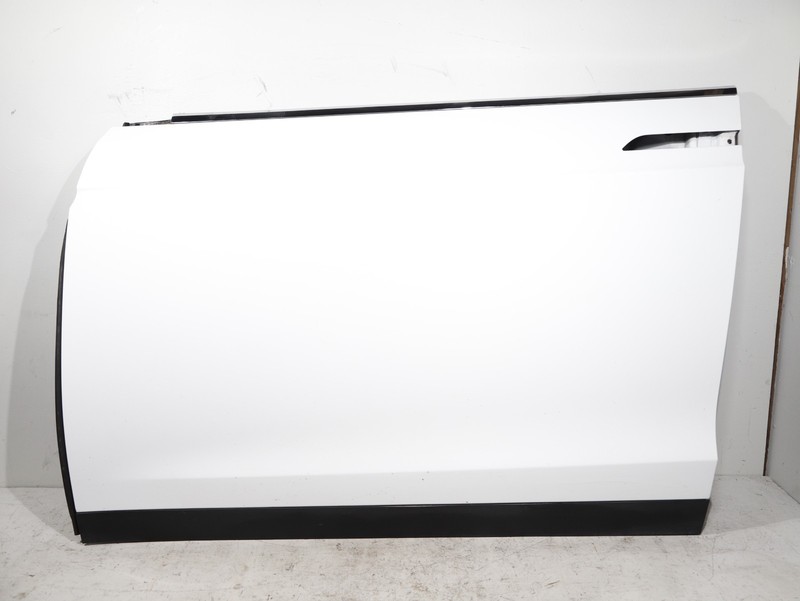 2016-2020 Tesla Model X Front Left Driver Door Shell Panel White (PBCW) OEM 102K