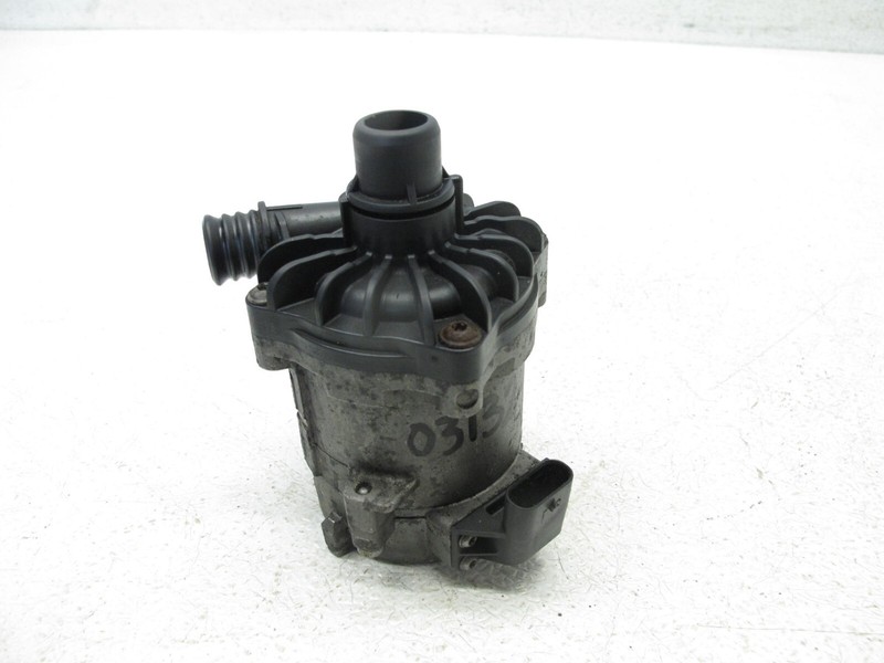 08-19 BMW E70 X5 4.4 5 6 7 AUXILIARY HEATER ELECTRIC WATER PUMP PIERBURG 031324