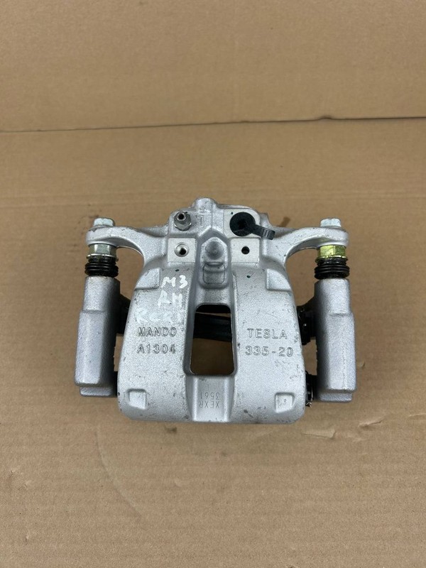 ✅Tesla Model 3 Brake Caliper Left Rear side 1304335