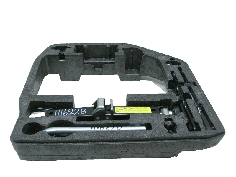 08-17 AUDI B8 A4 8T A5 S5 FOAM HOLDER TOOL KIT JACK EMERGENCY TRUNK KIT OEM 1116
